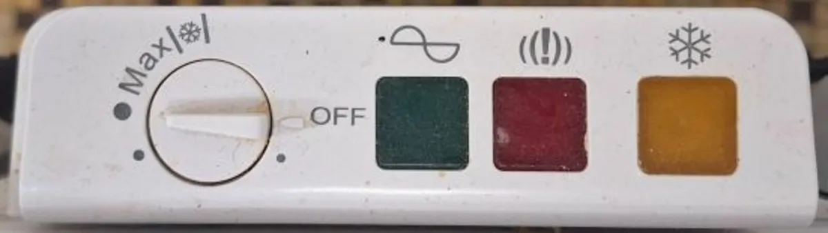 Chest Freezer - Image 4