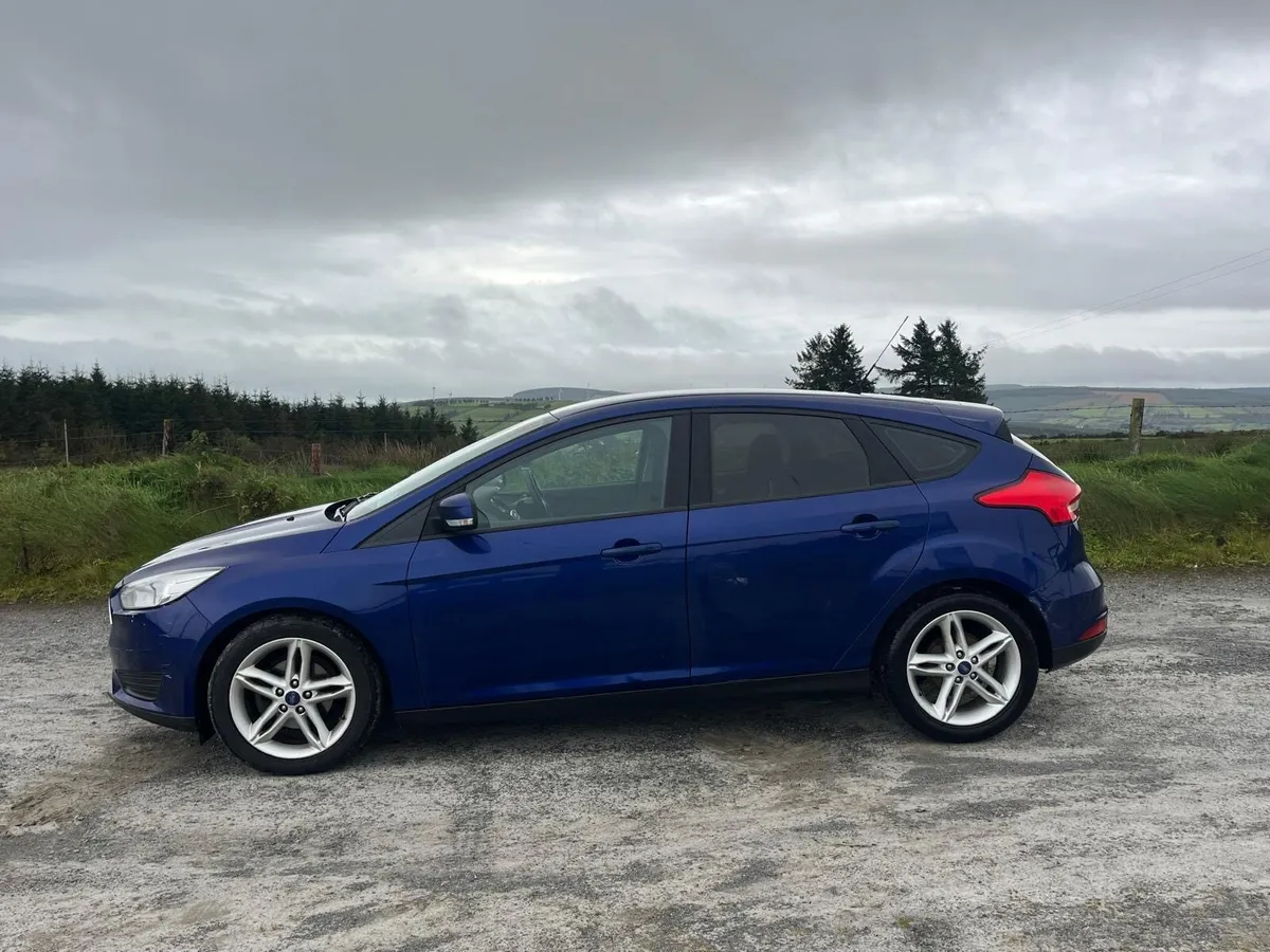Ford focus - Image 4