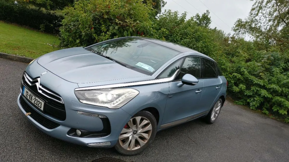 Citroen DS5 Hybrid Automatic - Image 2