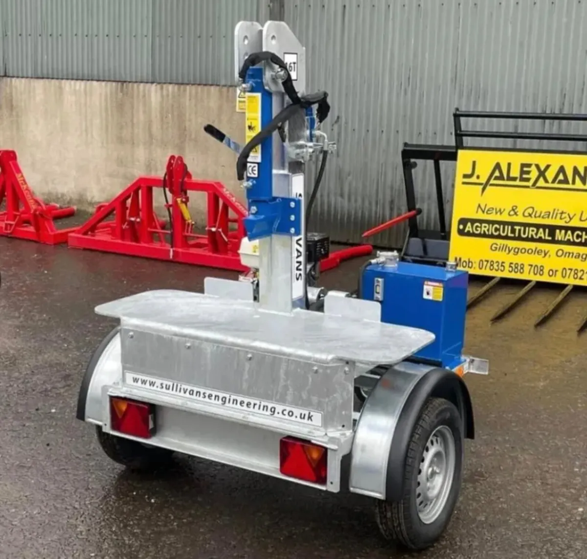 LOG SPLITTER FAST TOW SULLIVANS NEW - Image 1