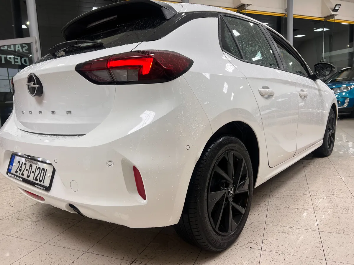 Only 10,000 Kms 2024 (242 D) ELEGANCE Plus As New - Image 2