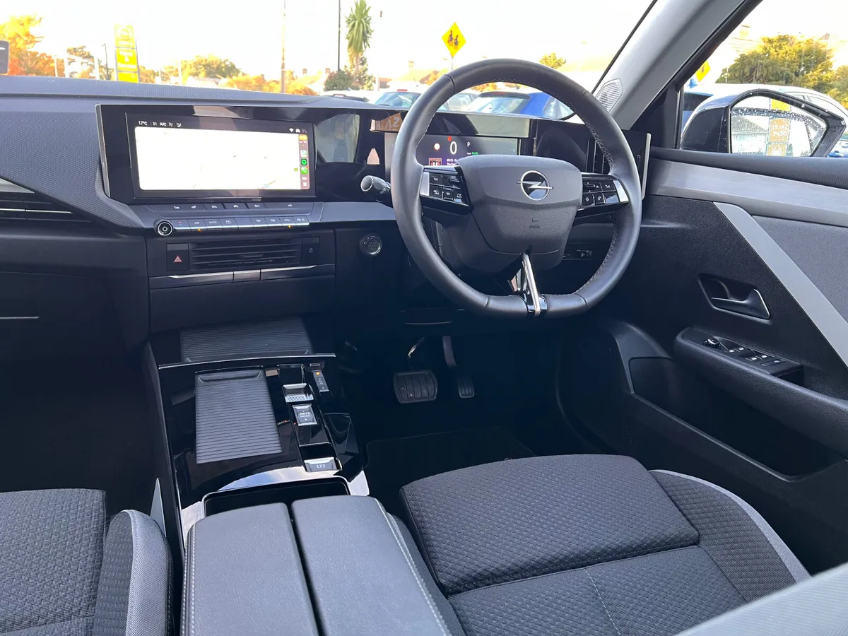 Best Value 2024 ELEGANCE Launch Model Finished In - Image 3