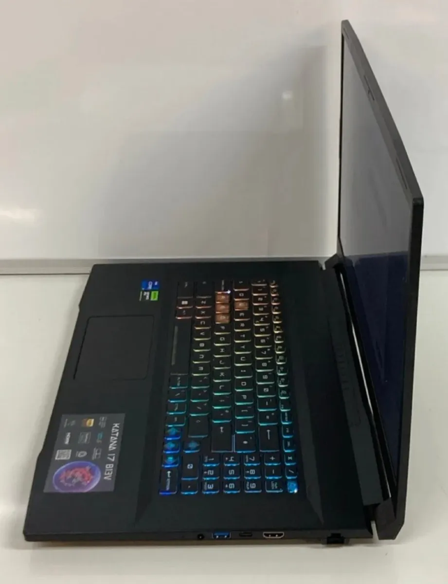 MSI KATANA 17B13V - Image 4