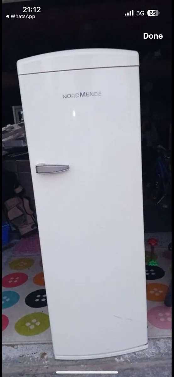 Fridge freezer - Image 1