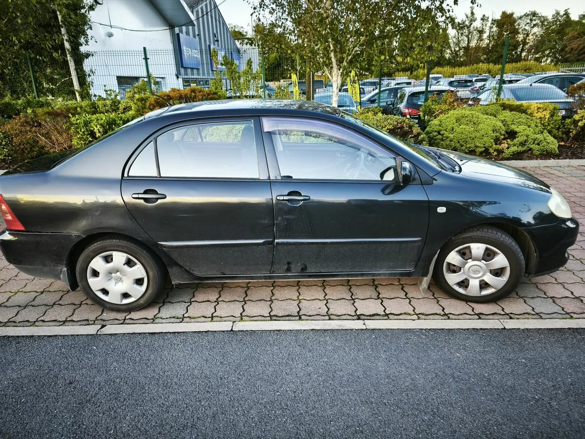Toyota Corolla 2006 - Image 2