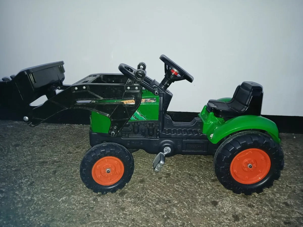 Kids Tractor ride on - Image 2