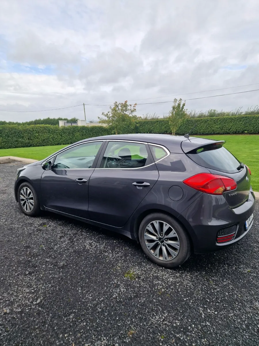2016 Kia Ceed - Image 2