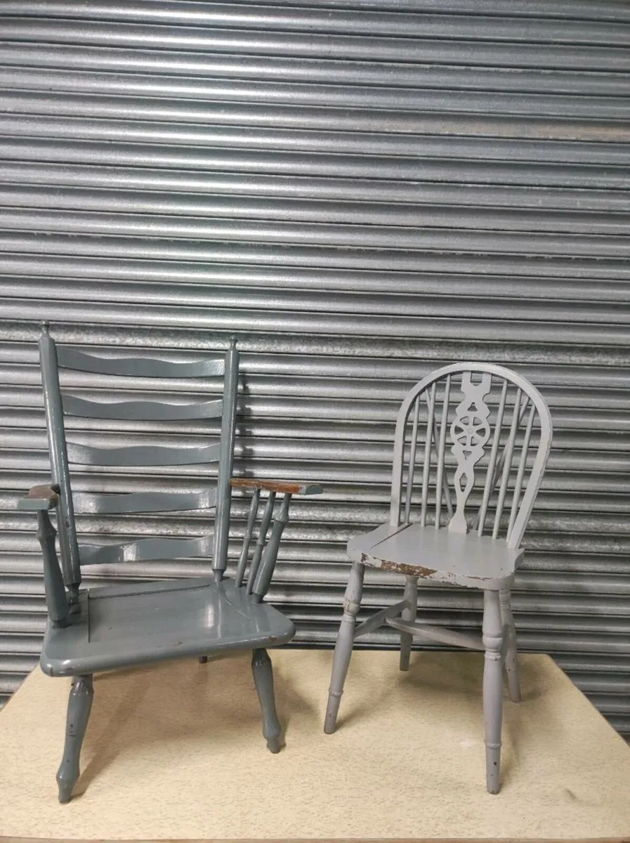 Pair of old vintage thatched cottage chairs - Image 1