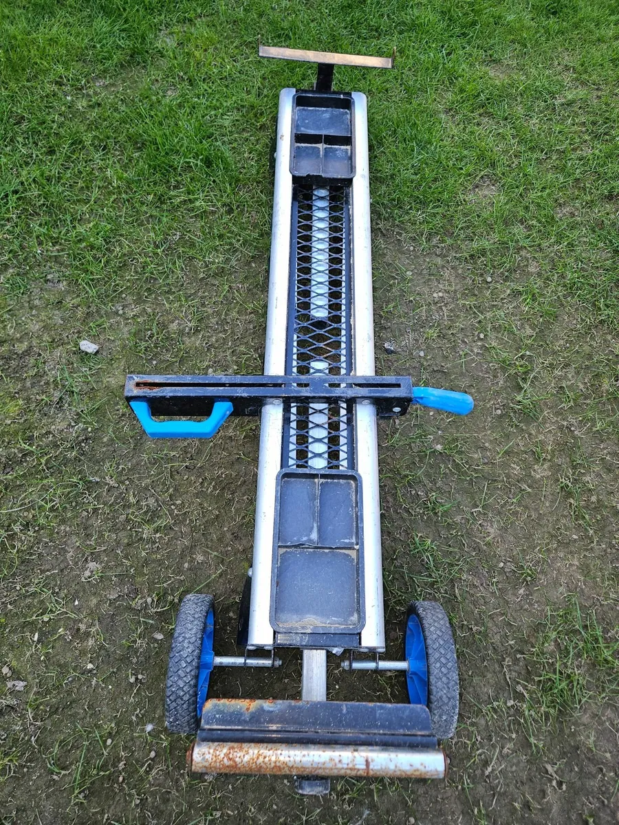 Draper Mobile and Extendable Mitre Saw Stan - Image 1