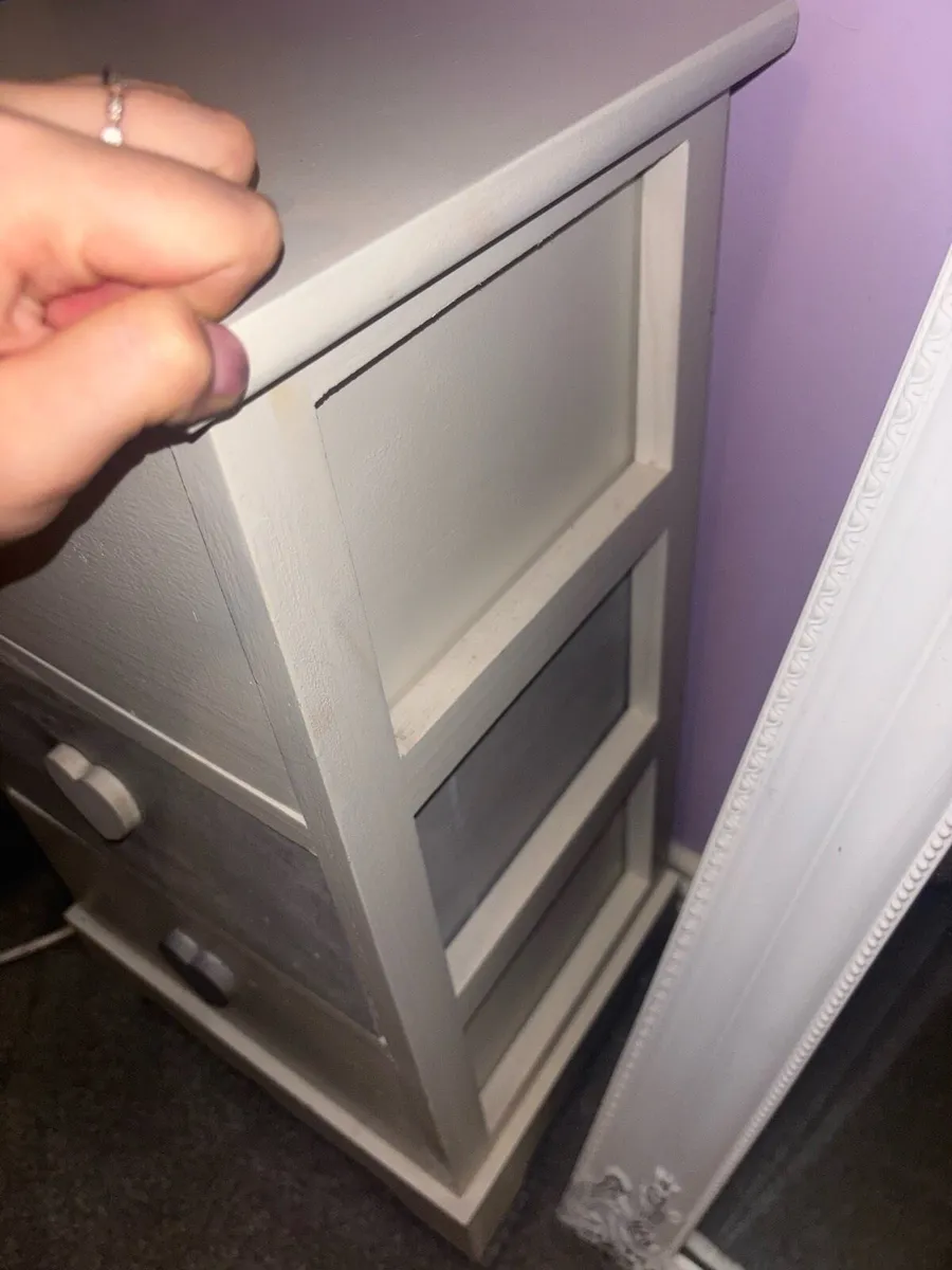 Bedside locker table - Image 4