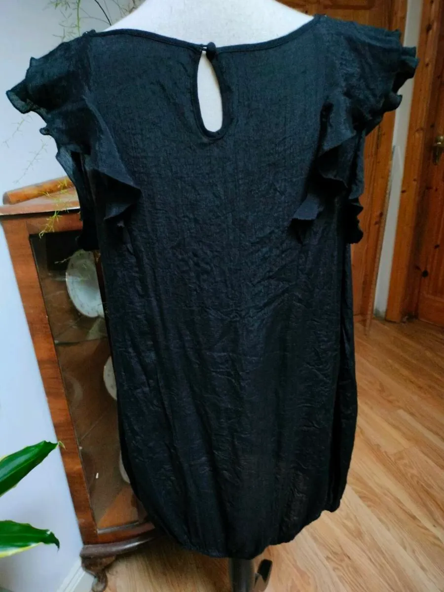 Ladies black new look inspire top with bead embell - Image 2