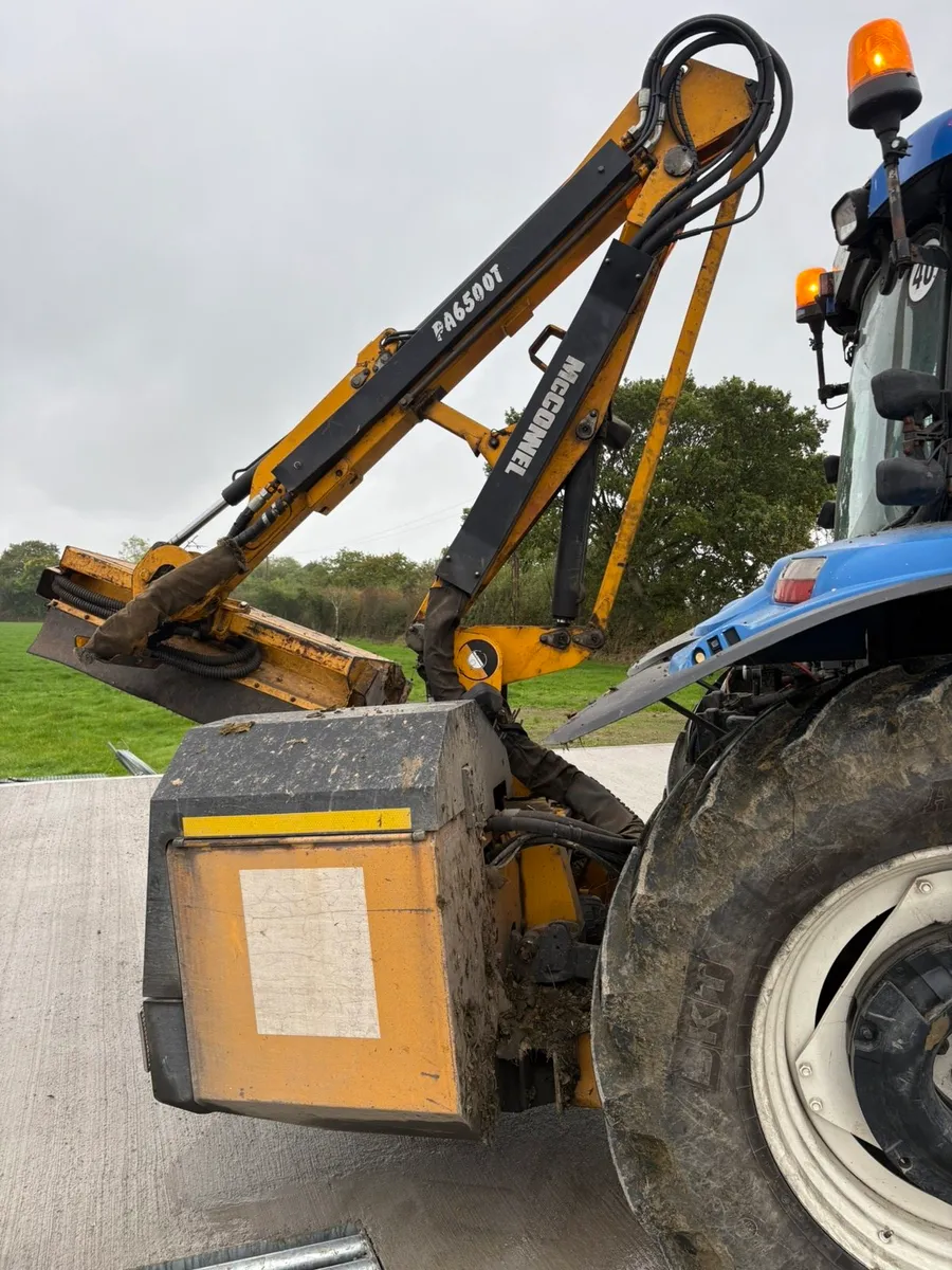 McConnell 6500T - Newholland T6030 - Image 2