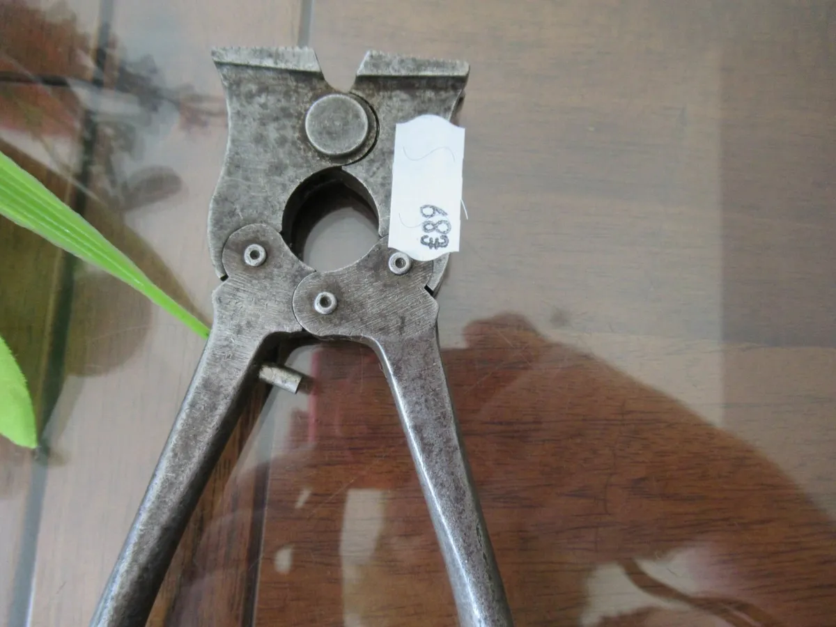 antique vintage ornament piano wire RARE  gift - Image 2