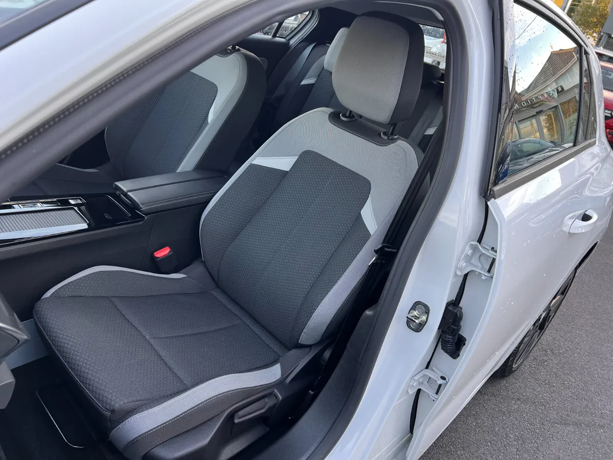 Best Value 2024 ELEGANCE Launch Model Finished In - Image 4