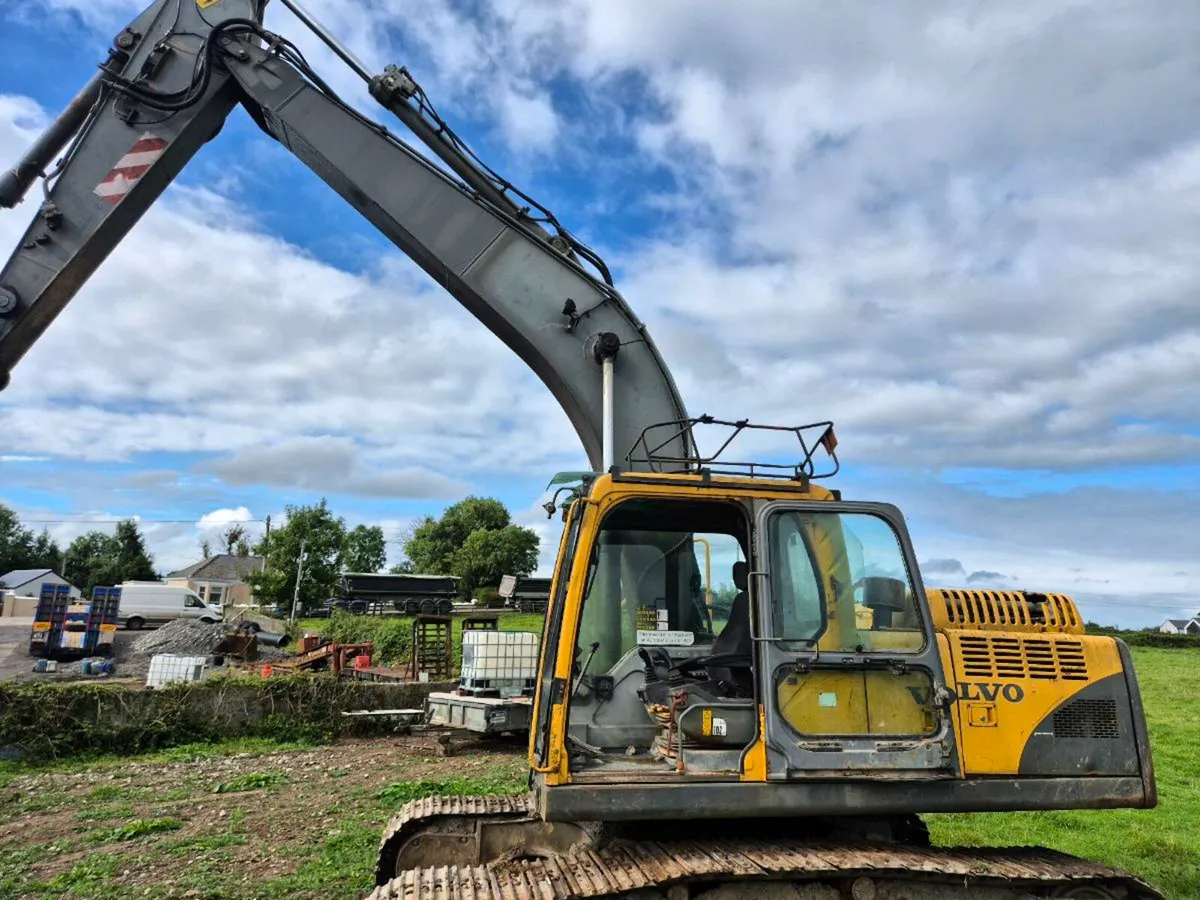 Volvo ec210b - Image 1
