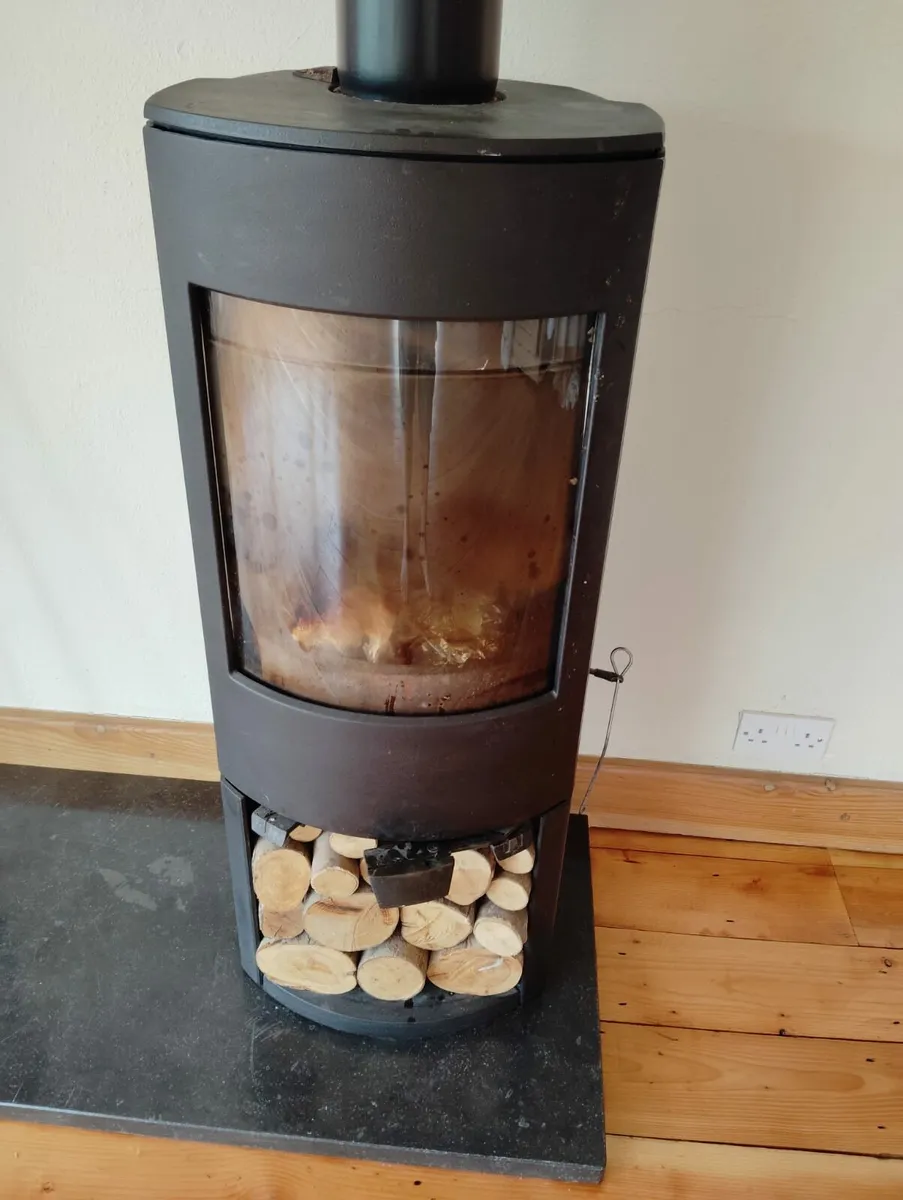 Stove - Free Standing