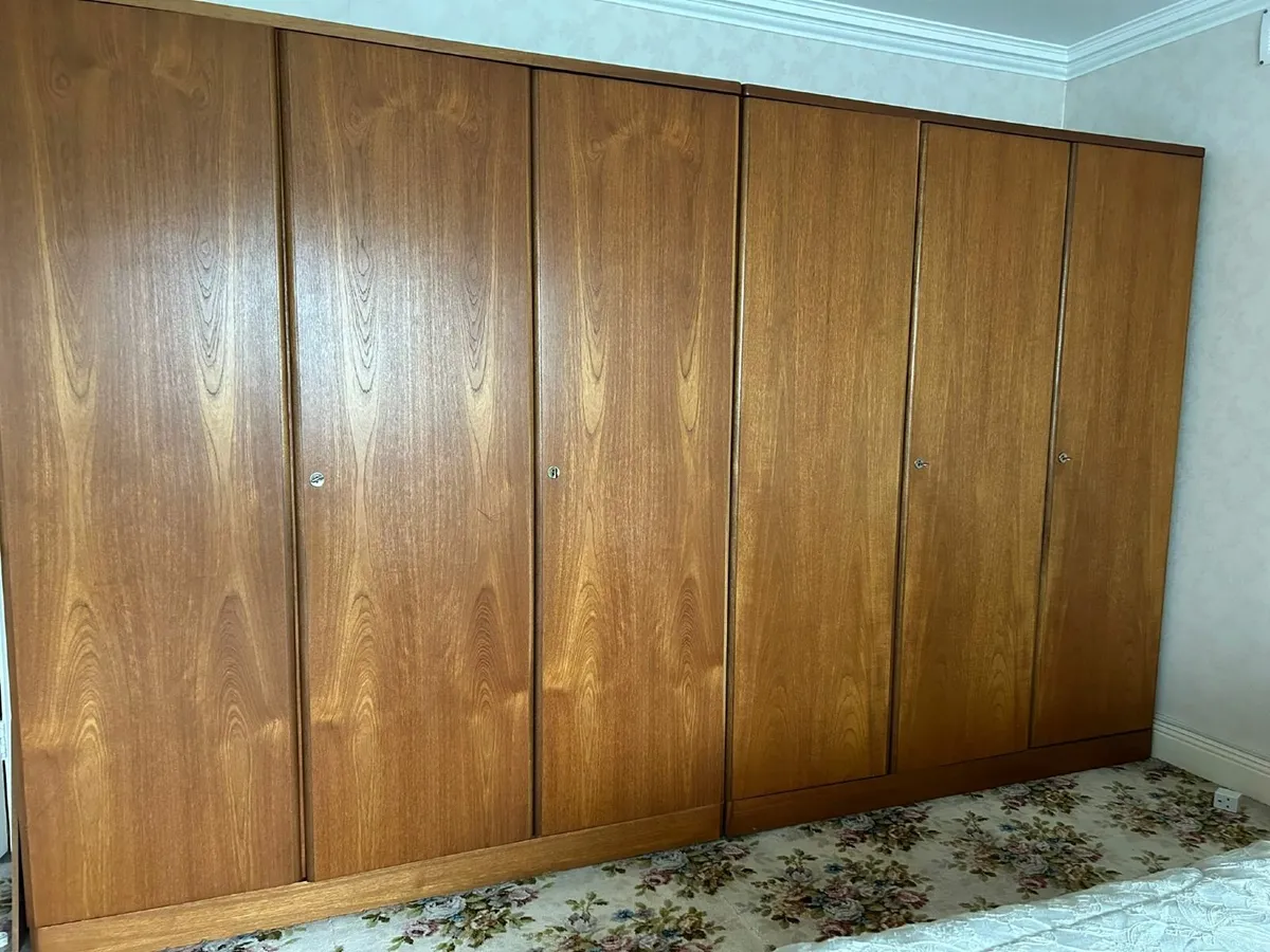 G plan wardrobes - Image 1