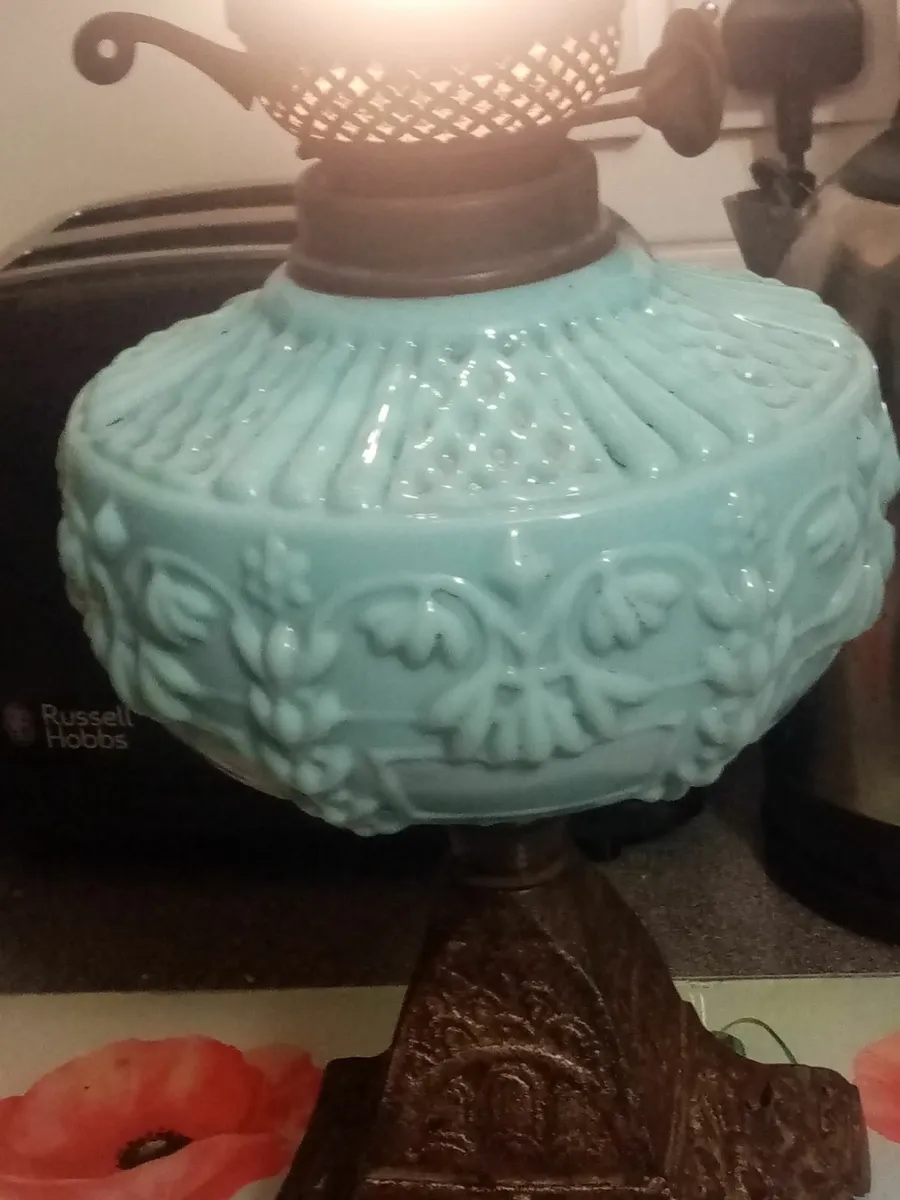 Victorian Oil Lamp - Image 2