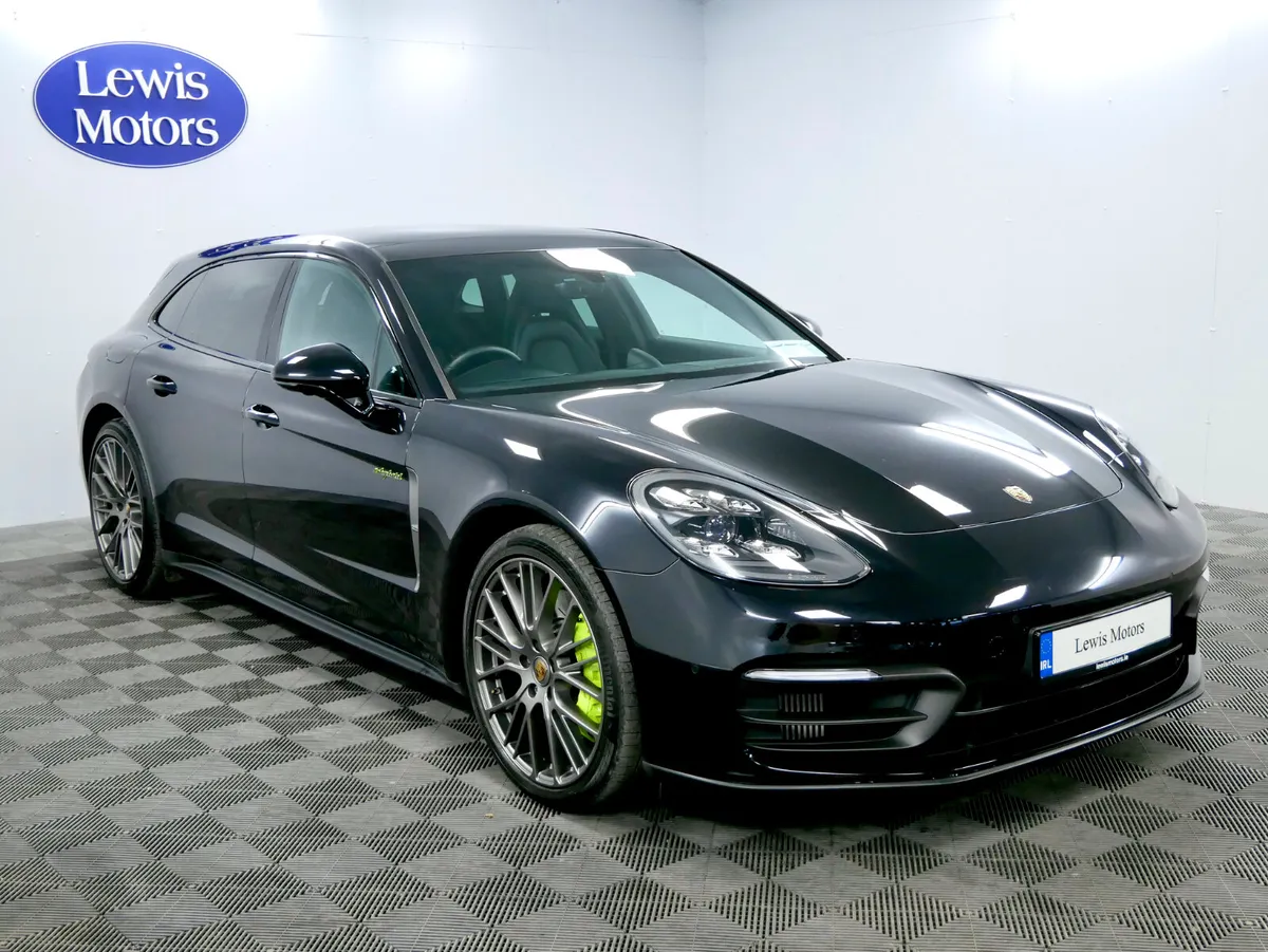 2024 Porsche Panamera Sport Turismo Platinum Ed - Image 2
