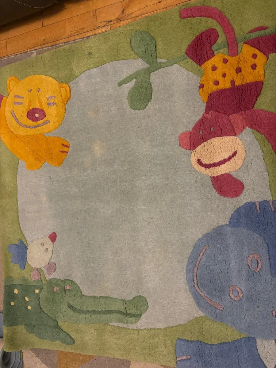 HABA Wool Rug – Animal Design – 140 x 140 cm - Image 1