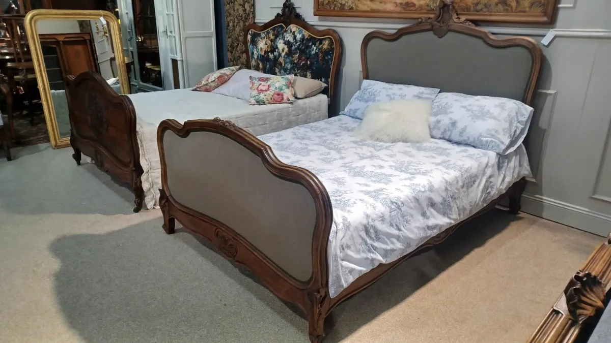 Two unique beds Louis XV - Image 2