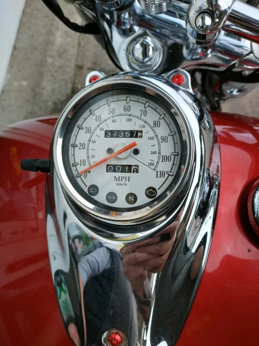 Yamaha xvs 650 dragstar classic - Image 3