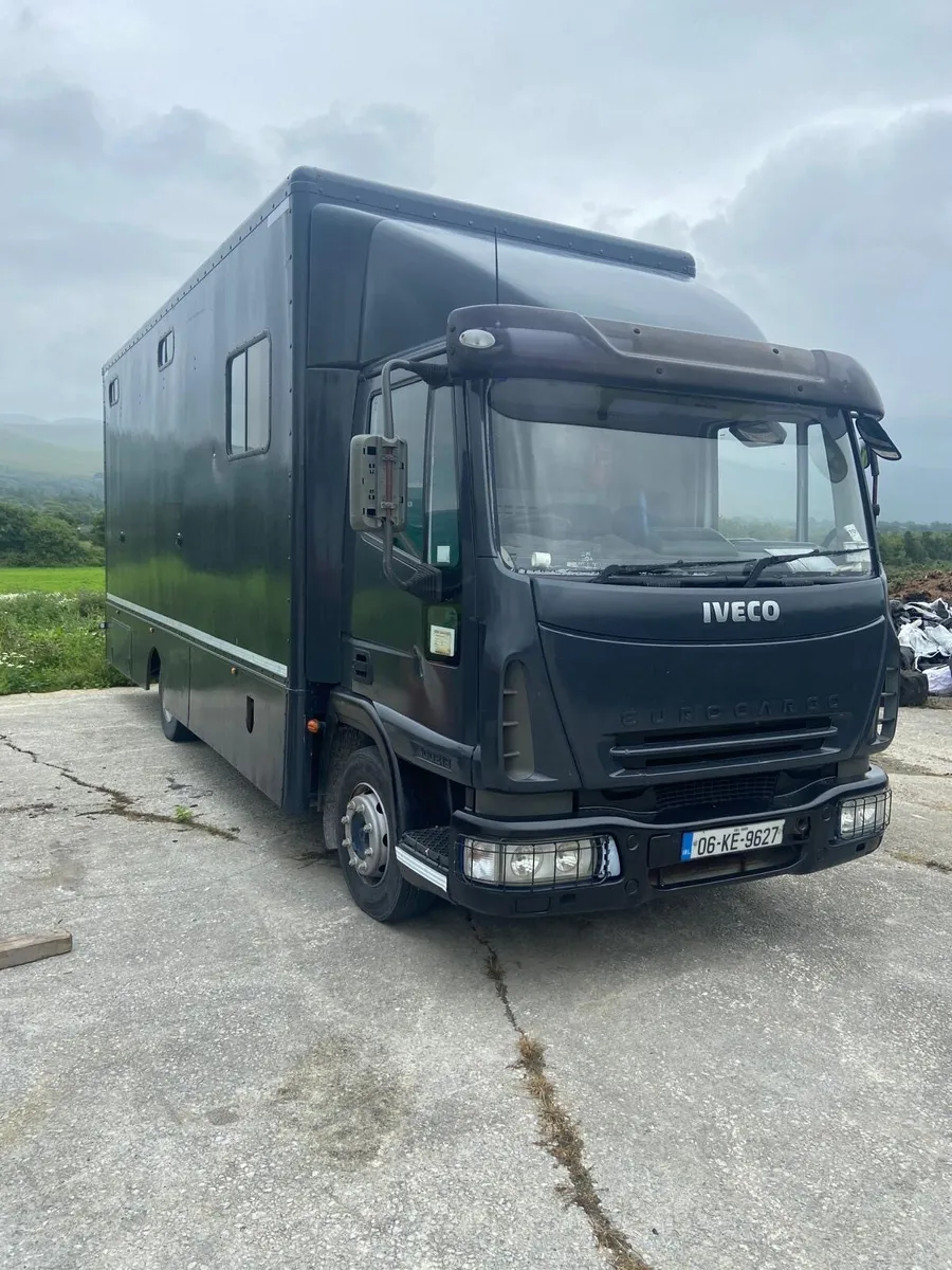 4/5 horse truck - Image 1