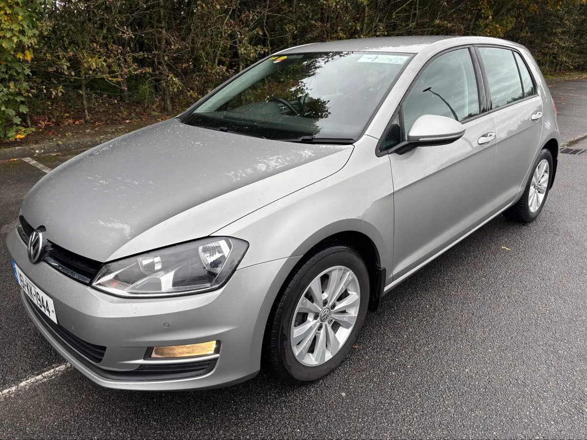 Volkswagen Golf 1.6Tdi Comfortline 2015 - Image 1