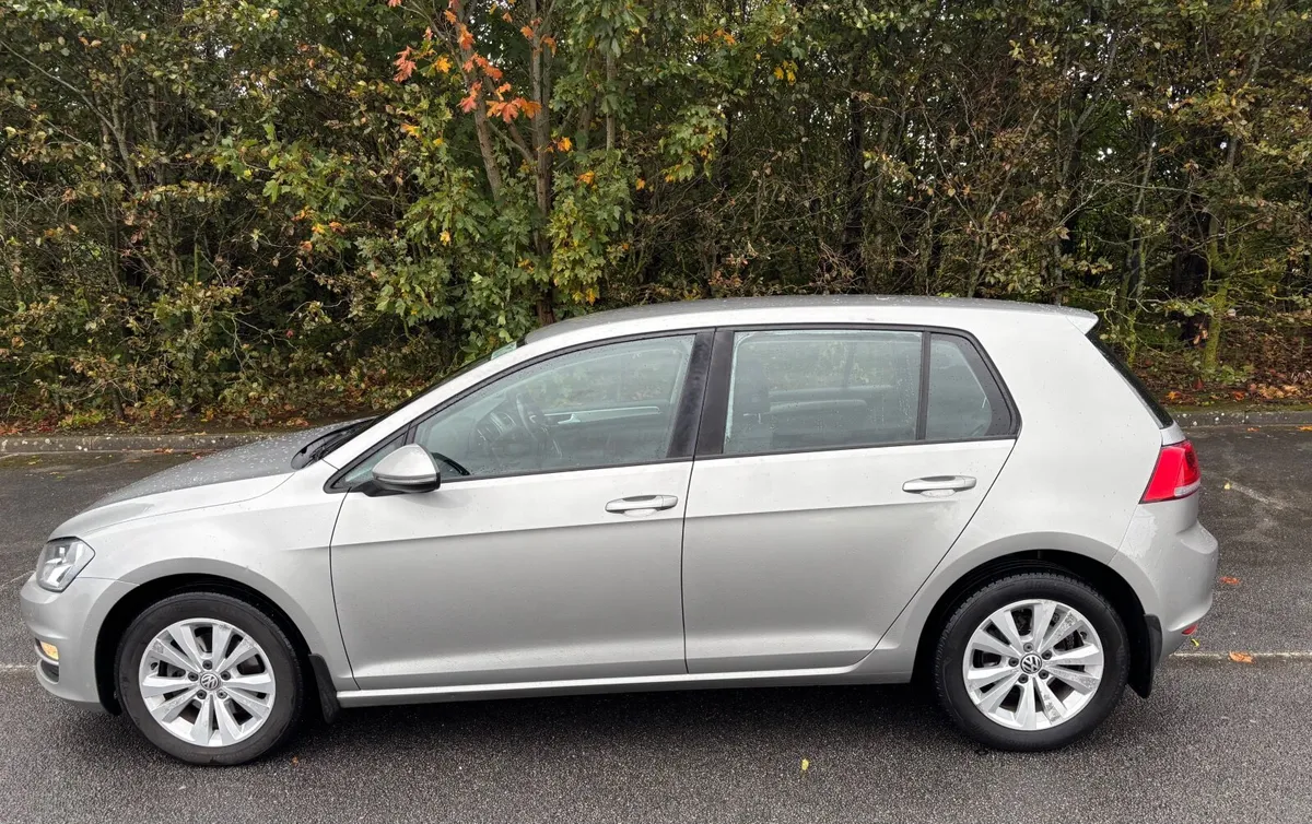 Volkswagen Golf 1.6Tdi Comfortline 2015 - Image 3