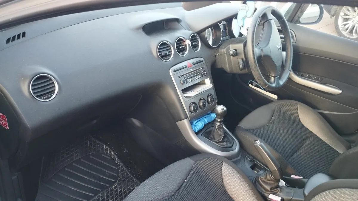 Peugeot 308 2010, NCT 03/2026, Very Low Km - Image 2