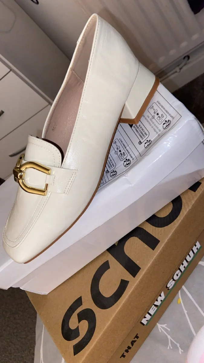 Cream Shoes Brand New Never Worn - Image 2