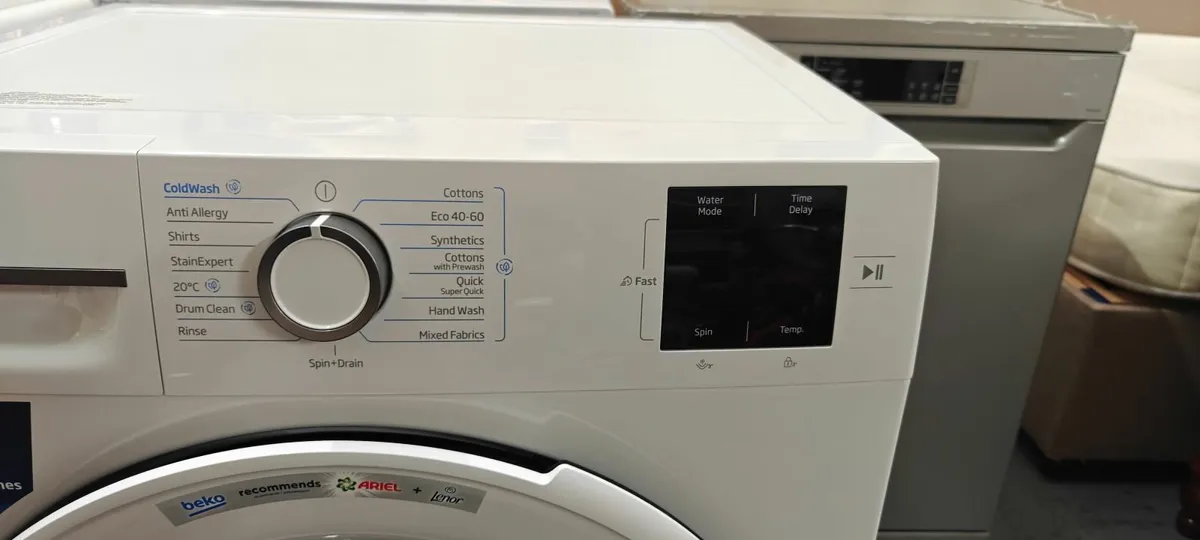 Almost NEW 9kg Washing Machine - Image 4
