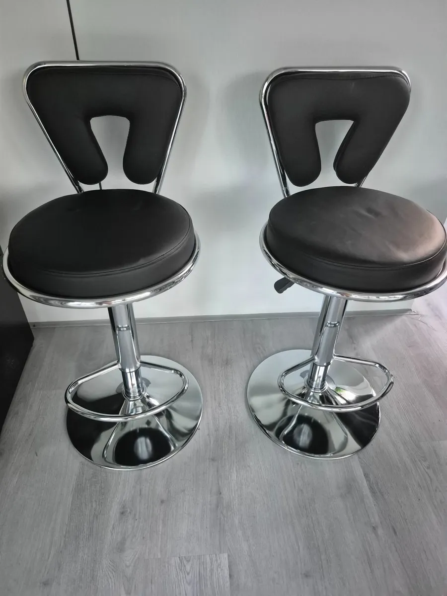 Bar stools - Image 3