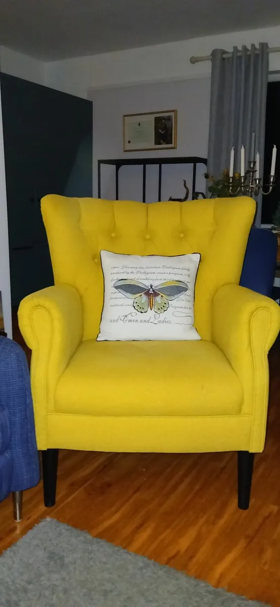 Arm chair