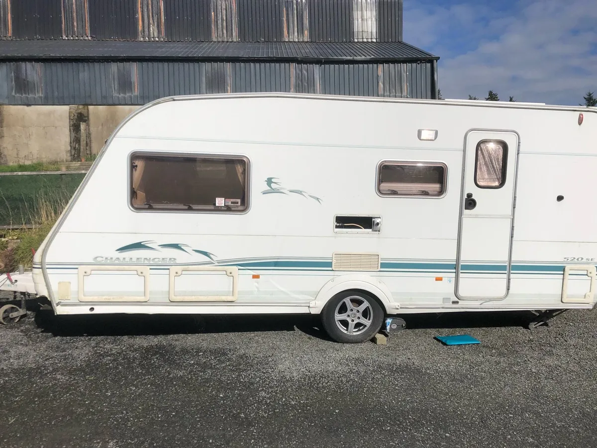 2004 Swift 4 Berth Caravan - Image 2