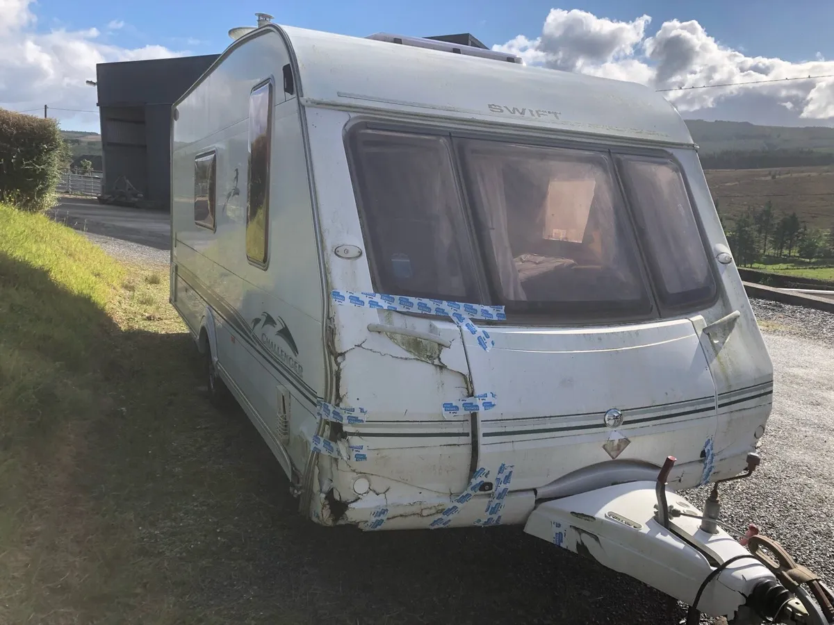 2004 Swift 4 Berth Caravan - Image 3