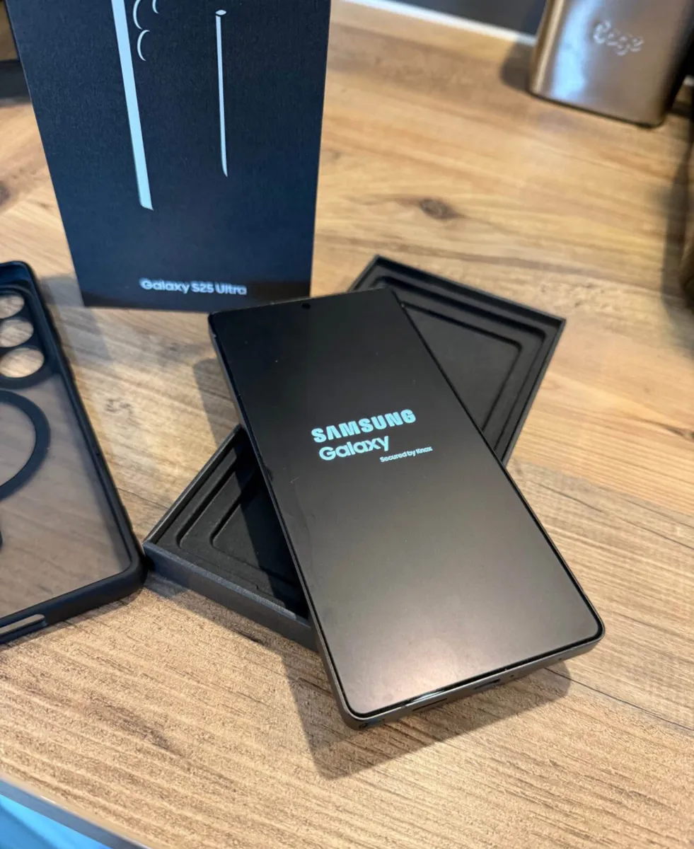 Samsung S25 Ultra - Image 1