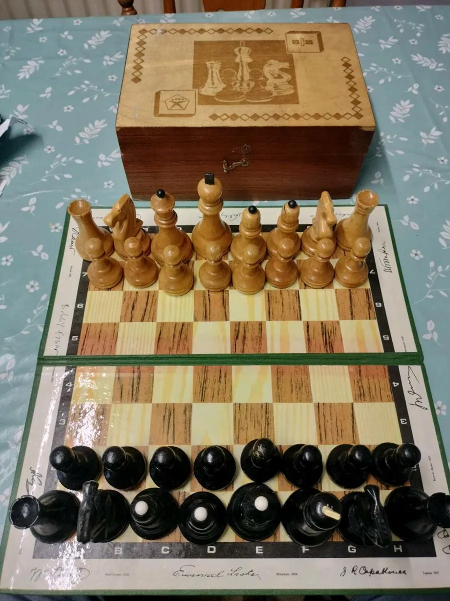 Russian chess set - Image 2