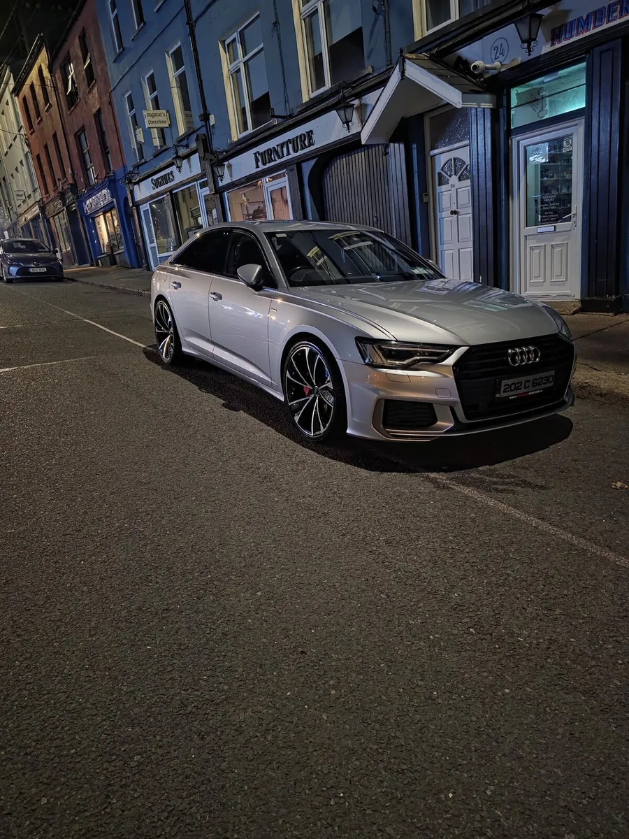 Audi A6 - Image 1