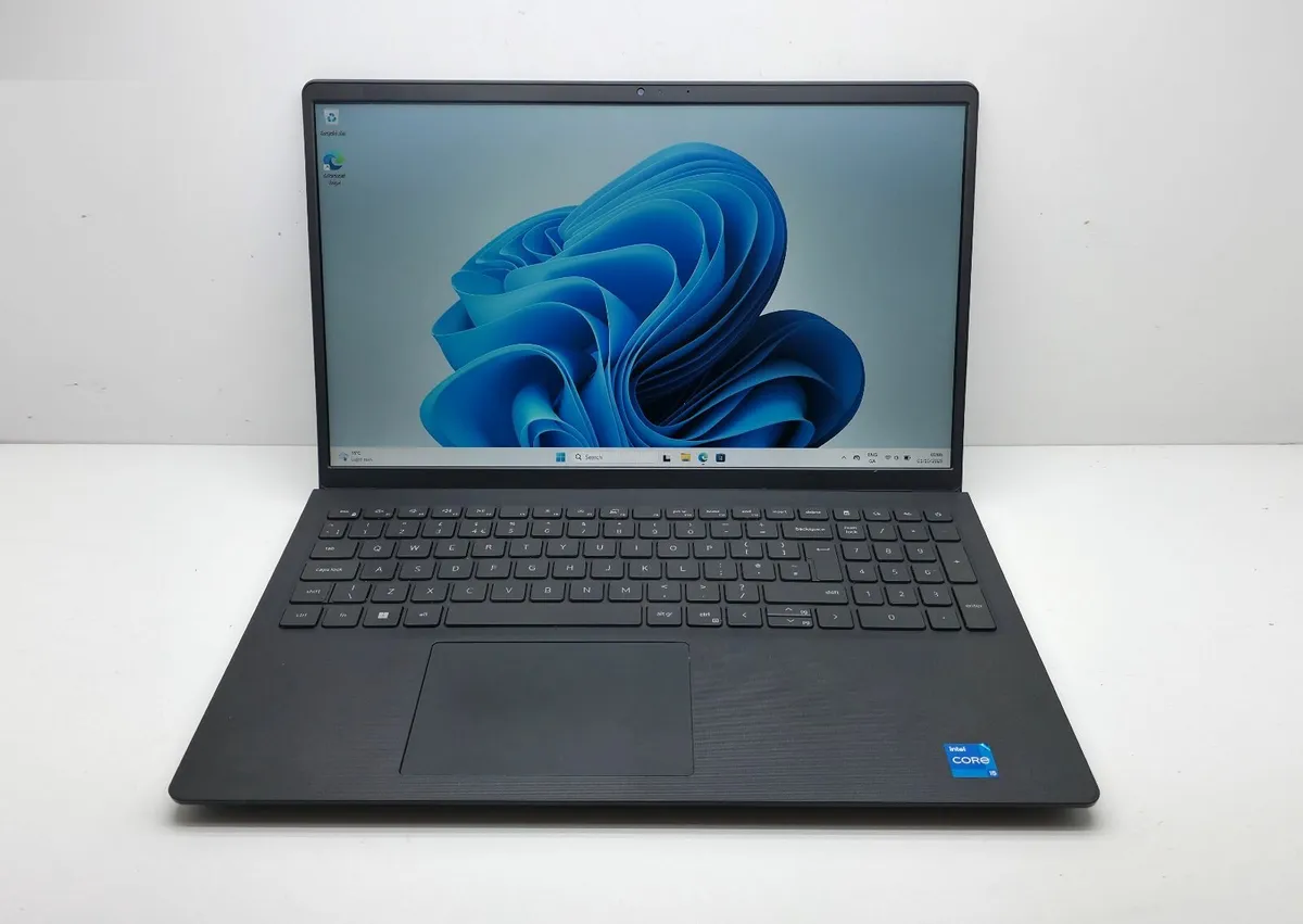 Dell Vostro 15 3510 - i5(11gen)/ 24GB RAM Laptop