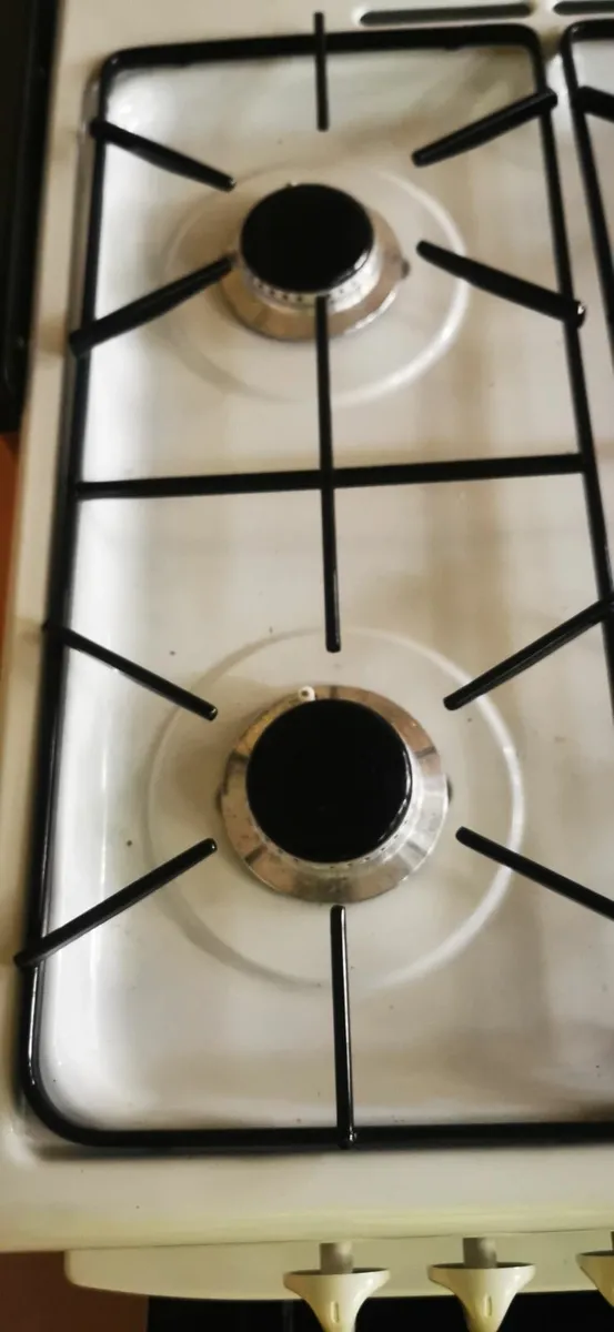 Gas cooker (Brand new standard size) - Image 2