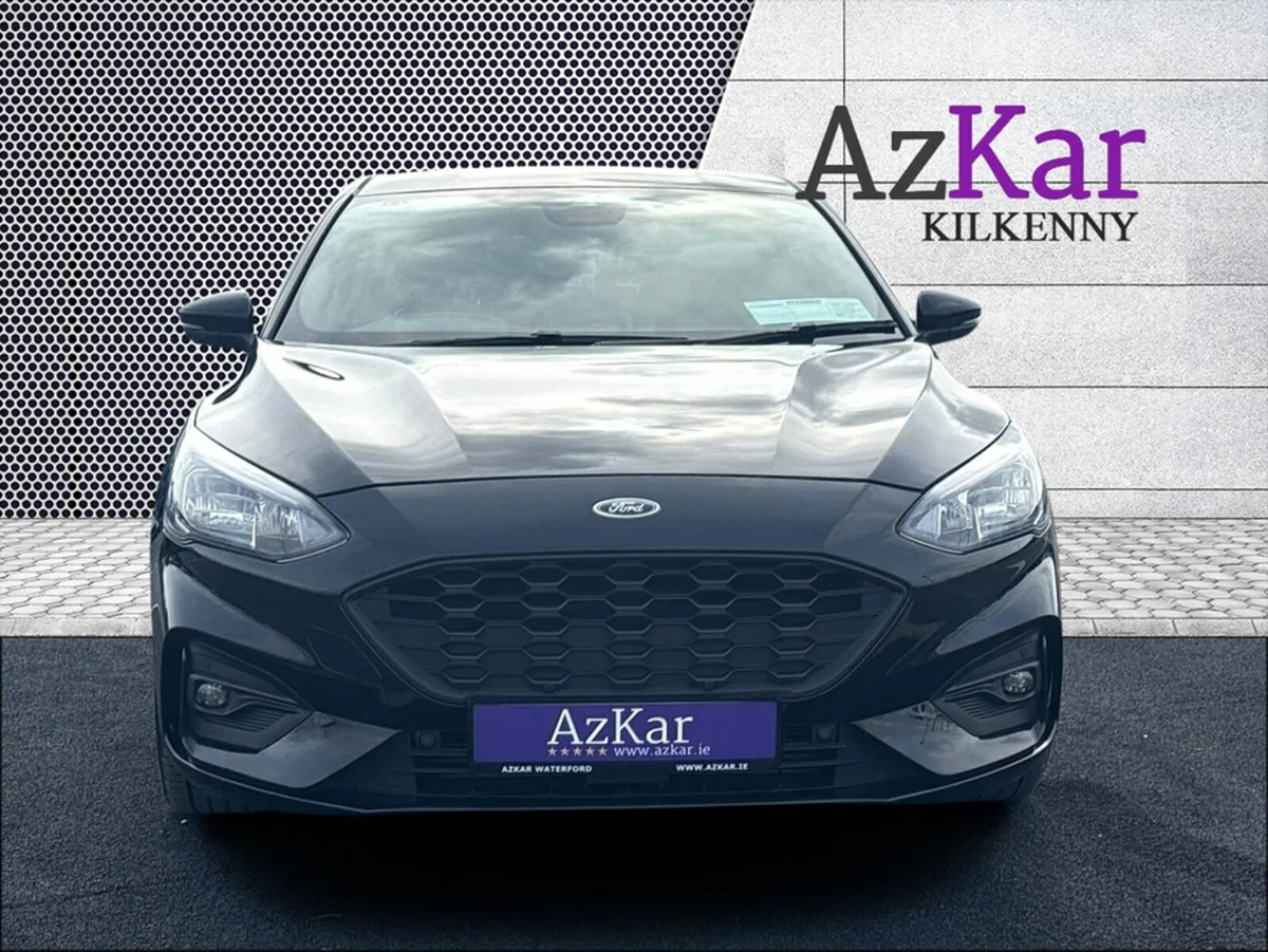 Ford Focus 2022 ST-LINE EDITION PETROL 125BHP HATC - Image 2