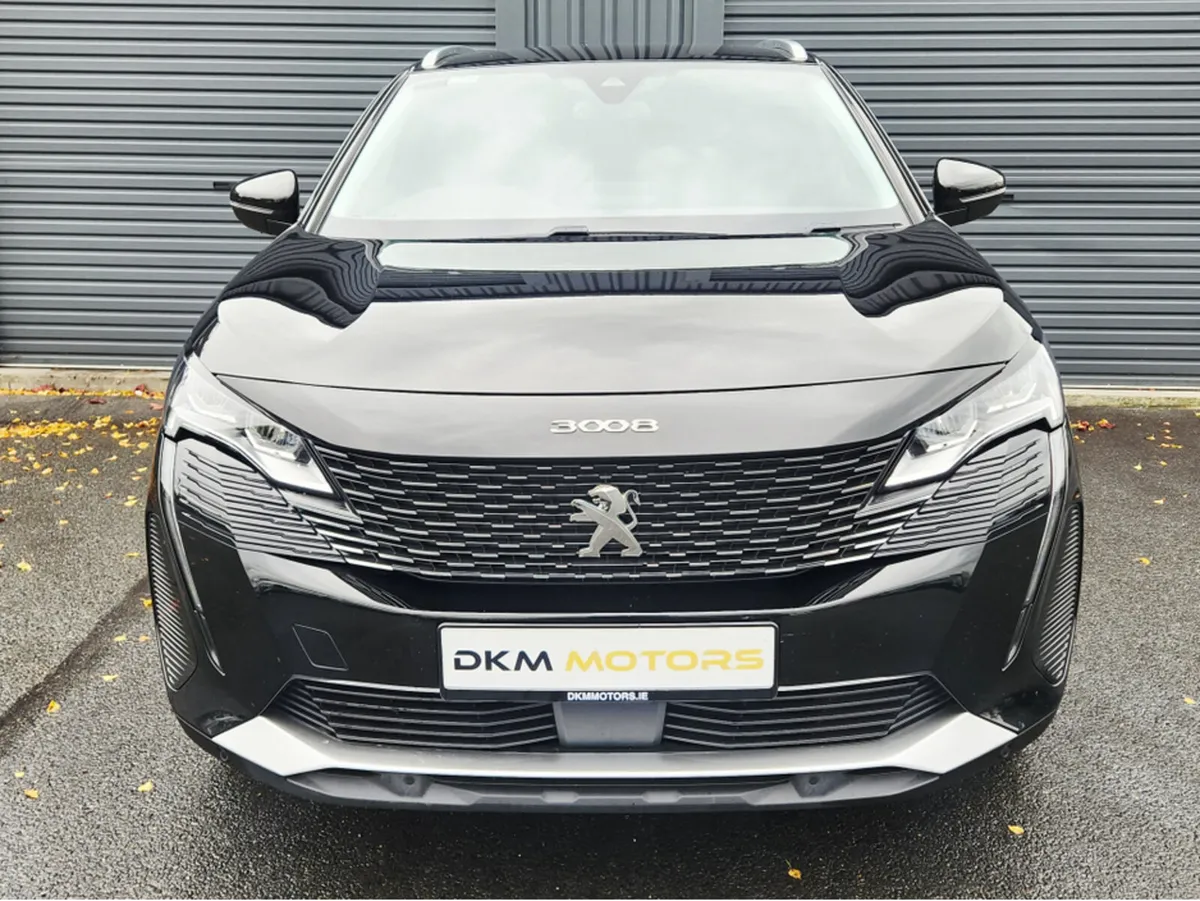 Peugeot 3008 ALLURE 1.5 BLUE HDI - Image 2
