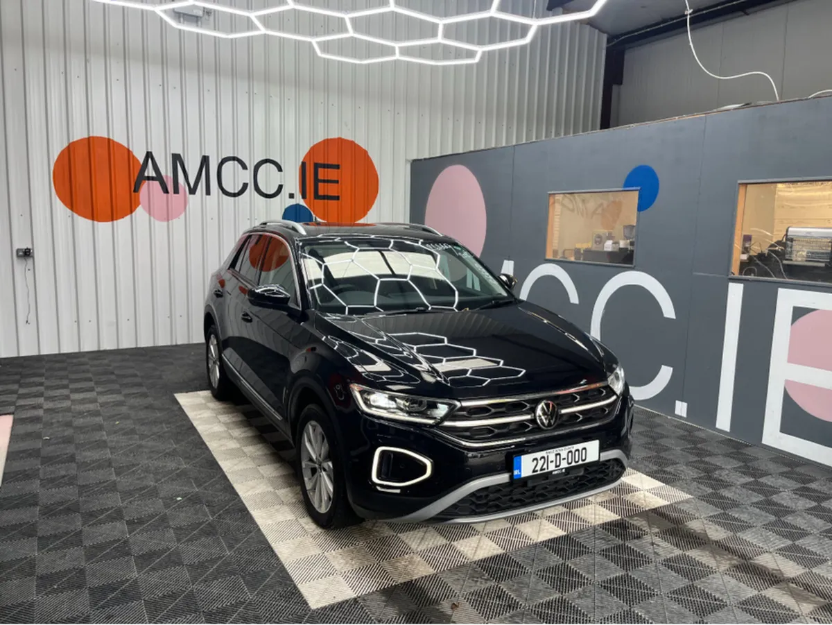 Volkswagen T-Roc €28950! 2022 VOLKSWAGEN T-ROC AUT - Image 1