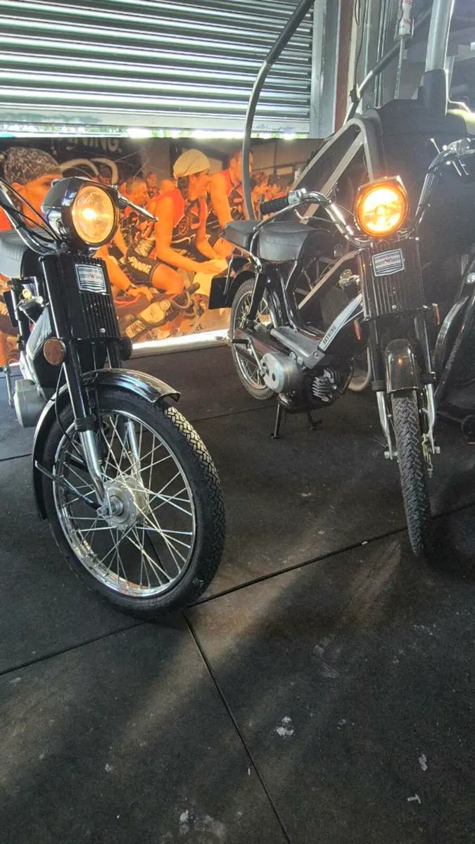 RARE SKYWING 49CC MOPEDS NEXT TO NEW CONDITION - Image 1