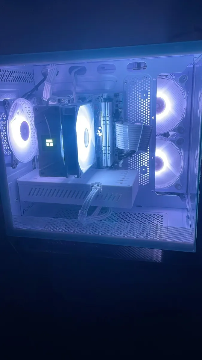 Custom-built gaming pc all new parts - Image 3