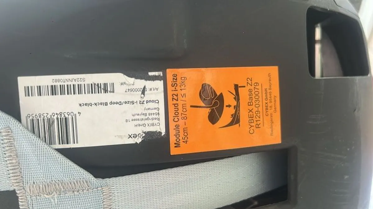baby car seat - Image 1