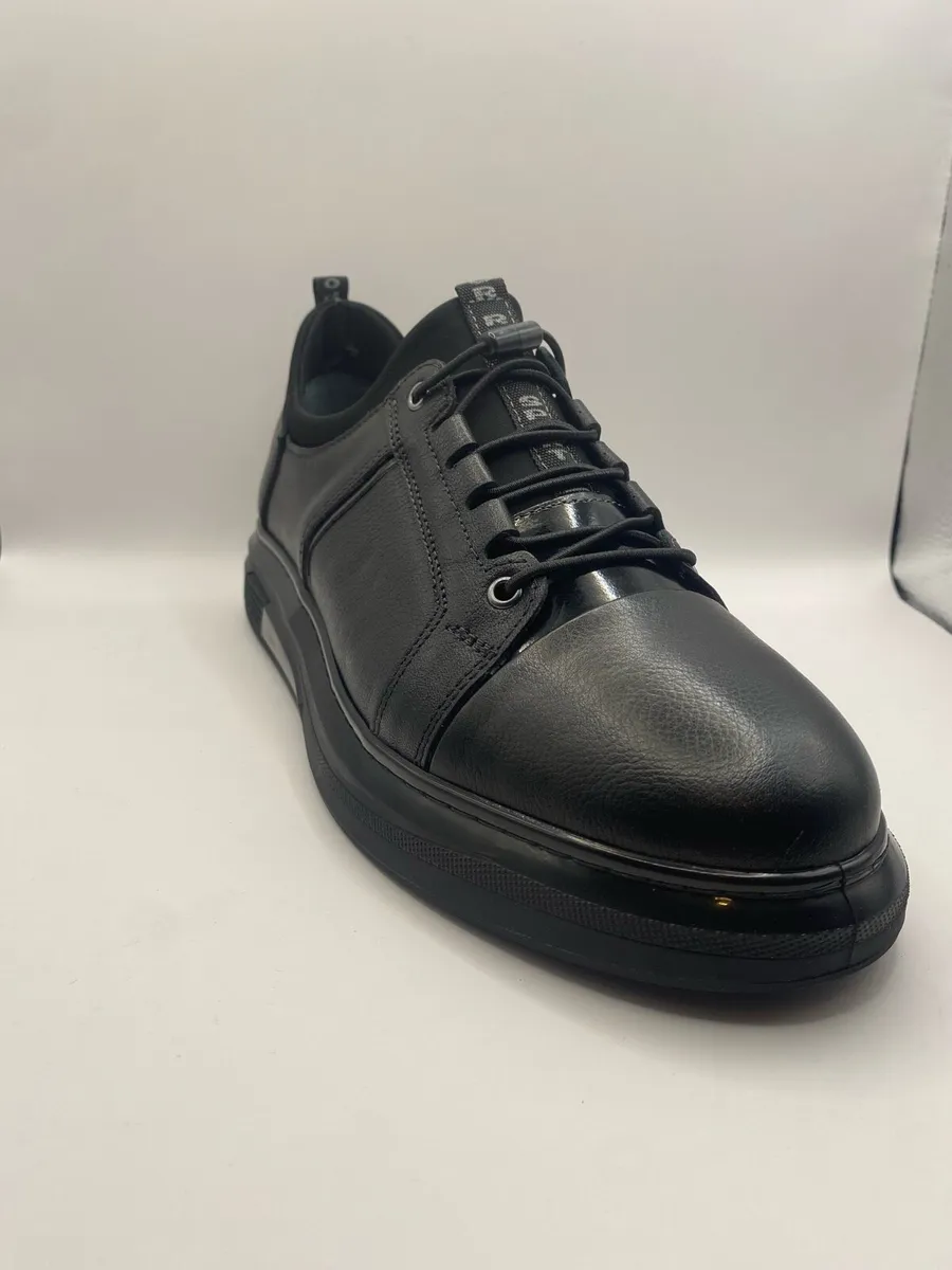 Men’s LeatherShoes-Brand new-RRP €89.90now €49.90 - Image 1