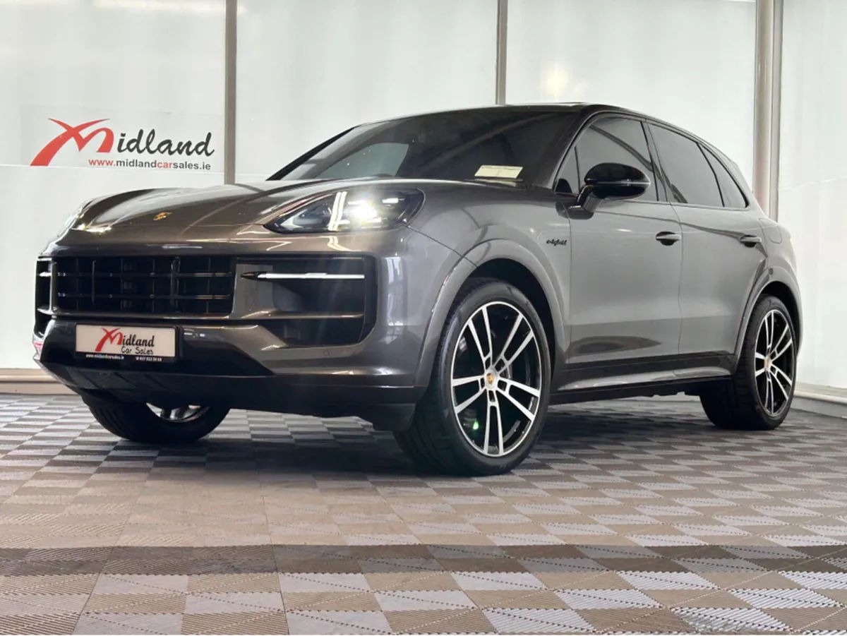 Porsche Cayenne V6 E-HYBRID AUTO - Image 2