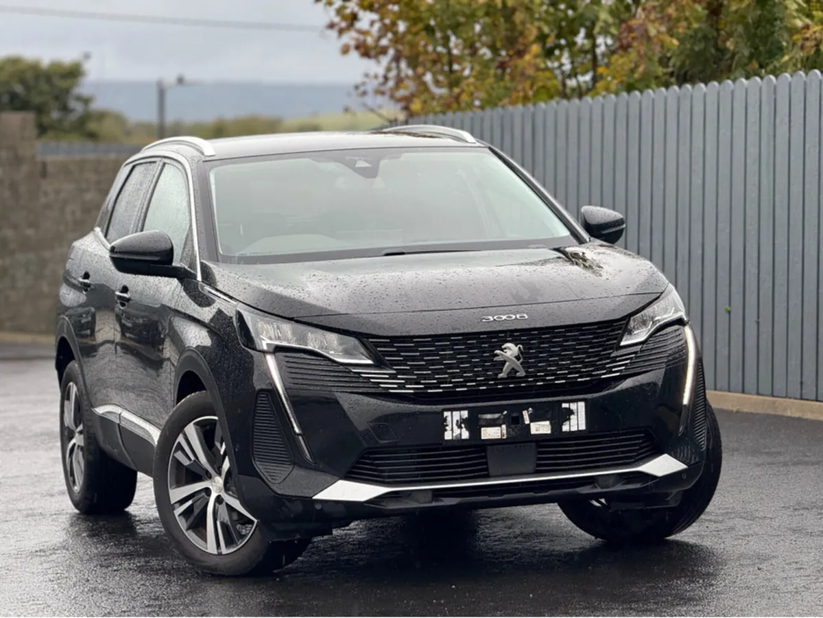 Peugeot 3008 ALLURE PREMIUM BLUEH BLUEHDI S/S - Image 2